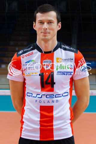  29.09.2014 RZESZOW <br />SESJA ZDJECIOWA SIATKARZY ASSECO RESOVIA<br />N/Z RAFAL BUSZEK<br /> 