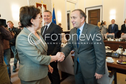  30.09.2014 WARSZAWA<br />POSIEDZENIE RADY MINISTROW<br />N/Z PREMIER EWA KOPACZ TOMASZ SIEMONIAK GRZEGORZ SCHETYNA<br /> 