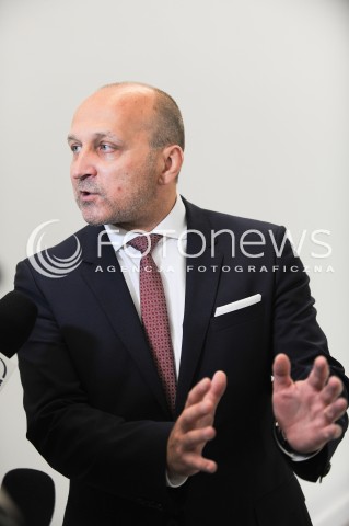  01.10.2014 WARSZAWA SEJM RP<br />OBRADY SEJMU<br />N/Z KAZIMIERZ MARCINKIEWICZ BRODA ZAROST<br /> 