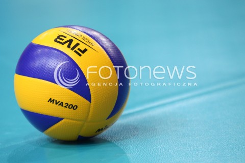  03.10.2014 RZESZOW<br />SIATKOWKA ORLEN LIGA 2014/2015 WOMEN VOLLEYBALL POLAND POLISH ORLENLIGA LEAGUE SEASON 2014/2015<br />MECZ DEVELOPRES SKYRES RZESZOW - CHEMIK POLICE<br />N/Z PILKA SIATKOWA PILKA BALL MIKASA FIVB ZDJECIE ILUSTRACYJNE ILUSTRANT PILKA NA BOISKU<br /> 