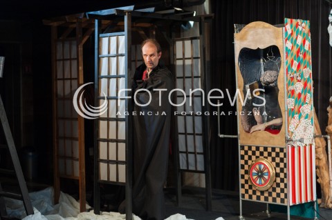  03.10.2014 WARSZAWA OCH TEATR<br />PROBA MEDIALNA SPEKTAKLU DUCH PIKADORA POWROT LEGENDY<br />N/Z RAFAL RUTKOWSKI <br /> 