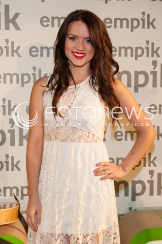  03.10.2014 WARSZAWA<br />SPOTKANIE Z KASIA POPOWSKA W EMPIKU<br />N/Z KASIA POPOWSKA<br /> 