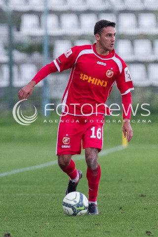  04.10.2014 LODZ PILKA NOZNA POLSKA PIERWSZA LIGA SEZON 2014/2015 FOOTBALL POLISH  WIDZEW LODZ - WISLA PLOCK N/Z KONRAD WRZESINSKI SYLWETKA  