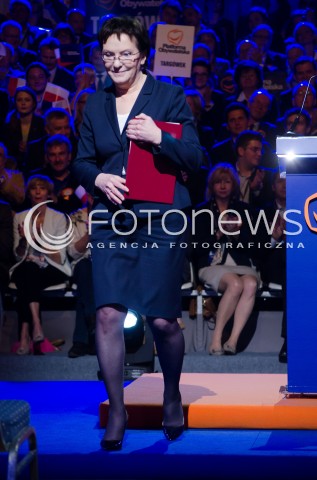  04.10.2014 WARSZAWA WARSZAWSKA KONWENCJA PLATFORMY OBYWATELSKIEJ INAUGURUJACA KAMPANIE WYBORCZA PRZED WYBORAMI SAMORZADOWYMI N/Z PREMIER EWA KOPACZ   