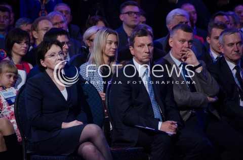  04.10.2014 WARSZAWA WARSZAWSKA KONWENCJA PLATFORMY OBYWATELSKIEJ INAUGURUJACA KAMPANIE WYBORCZA PRZED WYBORAMI SAMORZADOWYMI N/Z PREMIER EWA KOPACZ PREZYDENT WARSZAWY HANNA GRONKIEWICZ WALTZ MINISTER OBRONY NARODOWEJ TOMASZ SIEMONIAK  