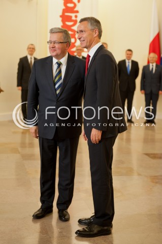  06.10.2014 WARSZAWA <br />WIZYTA SEKRETARZA GENERALNEGO NATO W POLSCE<br />N/Z SEKRETARZ GENERALNY NATO JENS STOLTENBERG PREZYDENT RP BRONISLAW KOMOROWSKI<br /> 
