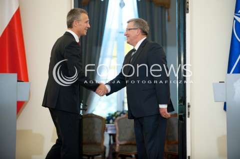  06.10.2014 WARSZAWA <br />WIZYTA SEKRETARZA GENERALNEGO NATO W POLSCE<br />N/Z SEKRETARZ GENERALNY NATO JENS STOLTENBERG PREZYDENT RP BRONISLAW KOMOROWSKI<br /> 