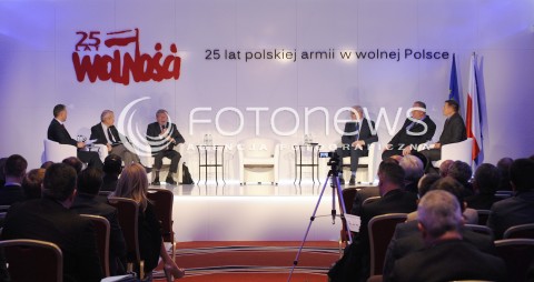  08.10.2014 WARSZAWA<br />SEMINARIUM 25 LAT POLSKIEJ ARMII W WOLNEJ POLSCE<br />N/Z UCZESTNICY KONFERENCJI<br /> 