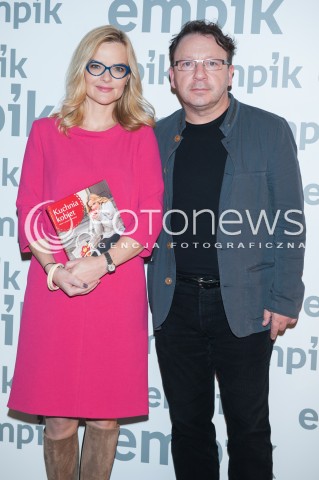  08.10.2014 WARSZAWA EMPIK<br />PROMOCJA KSIAZKI MONIKI ZAMACHOWSKIEJ KUCHNIA KOBIET <br />N/Z MONIKA ZAMACHOWSKA ZBIGNIEW ZAMACHOWSKI<br /> 