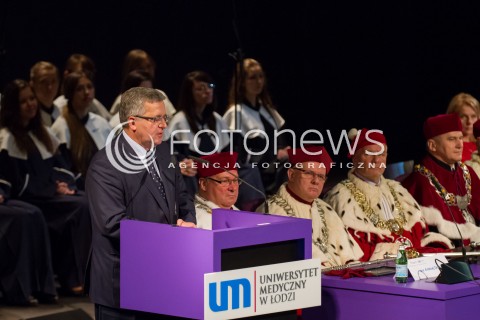 10.10.2014 LODZ WIZYTA PREZYDENTA RP W LODZI Z OKAZJI INAUGURACJI ROKU AKADEMICKIEGO WYDZIALU MEDYCZNEGO UNIWERSYTETU LODZKIEGO N/Z BRONISLAW KOMOROWSKI SYLWETKA  