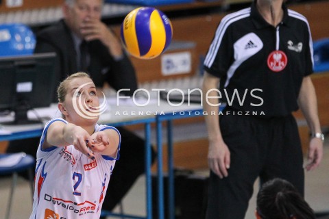  10.10.2014 RZESZOW<br />SIATKOWKA ORLEN LIGA 2014/2015 WOMEN VOLLEYBALL POLAND POLISH ORLENLIGA LEAGUE SEASON 2014/2015<br />MECZ DEVELOPRES SKYRES RZESZOW - BUDOWLANI LODZ<br />N/Z MAGDALENA OLSZOWKA SYLWETKA <br /> 
