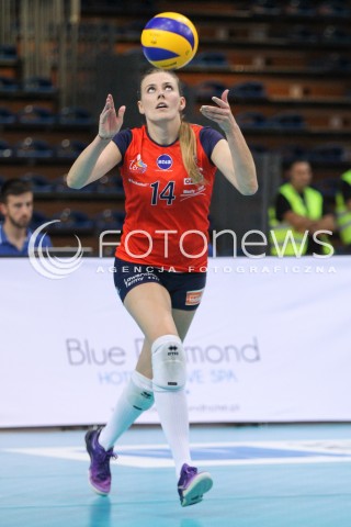  10.10.2014 RZESZOW<br />SIATKOWKA ORLEN LIGA 2014/2015 WOMEN VOLLEYBALL POLAND POLISH ORLENLIGA LEAGUE SEASON 2014/2015<br />MECZ DEVELOPRES SKYRES RZESZOW - BUDOWLANI LODZ<br />N/Z EWELINA SIECZKA SYLWETKA <br /> 