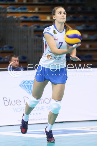  10.10.2014 RZESZOW<br />SIATKOWKA ORLEN LIGA 2014/2015 WOMEN VOLLEYBALL POLAND POLISH ORLENLIGA LEAGUE SEASON 2014/2015<br />MECZ DEVELOPRES SKYRES RZESZOW - BUDOWLANI LODZ<br />N/Z EWA SLIWINSKA SYLWETKA <br /> 
