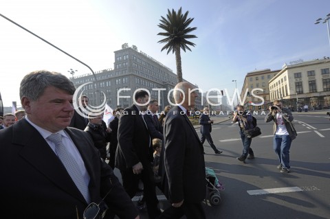  11.10.2014 WARSZAWA<br />MARSZ WOLNOSCI I SUWERENNOSCI KNP<br />N/Z JANUSZ KORWIN MIKKE<br /> 