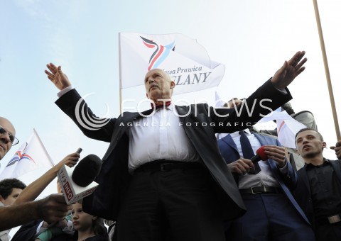  11.10.2014 WARSZAWA<br />MARSZ WOLNOSCI I SUWERENNOSCI KNP<br />N/Z JANUSZ KORWIN MIKKE <br /> 
