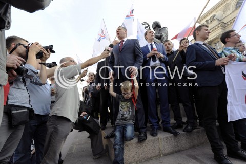  11.10.2014 WARSZAWA<br />MARSZ WOLNOSCI I SUWERENNOSCI KNP<br />N/Z PRZEMYSLAW WIPLER<br /> 