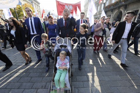  11.10.2014 WARSZAWA<br />MARSZ WOLNOSCI I SUWERENNOSCI KNP<br />N/Z PRZEMYSLAW WIPLER<br /> 