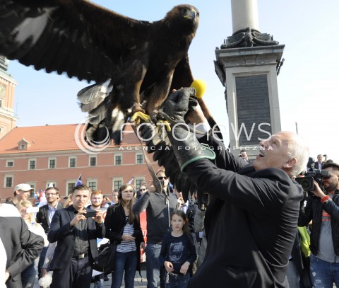  11.10.2014 WARSZAWA<br />MARSZ WOLNOSCI I SUWERENNOSCI KNP<br />N/Z JANUSZ KORWIN MIKKE<br /> 
