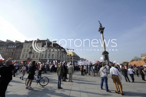  11.10.2014 WARSZAWA<br />MARSZ WOLNOSCI I SUWERENNOSCI KNP<br />N/Z UCZESTNICY MARSZU<br /> 