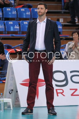  11.10.2014 RZESZOW<br />SIATKOWKA PLUSLIGA 2014/2015 MEN VOLLEYBALL POLAND POLISH PLUS LIGA LEAGUE SEASON 2014/2015<br />MECZ ASSECO RESOVIA - BBTS BIELSKO - BIALA<br />N/Z PIOTR GRUSZKA - TRENER ( HEAD COACH ) SYLWETKA <br /> 