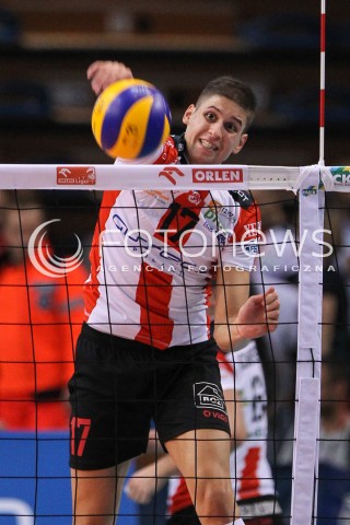  11.10.2014 RZESZOW<br />SIATKOWKA PLUSLIGA 2014/2015 MEN VOLLEYBALL POLAND POLISH PLUS LIGA LEAGUE SEASON 2014/2015<br />MECZ ASSECO RESOVIA - BBTS BIELSKO - BIALA<br />N/Z NIKOLAY PENCZEV SYLWETKA ATAK<br /> 
