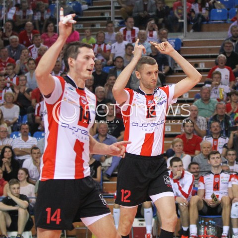  11.10.2014 RZESZOW<br />SIATKOWKA PLUSLIGA 2014/2015 MEN VOLLEYBALL POLAND POLISH PLUS LIGA LEAGUE SEASON 2014/2015<br />MECZ ASSECO RESOVIA - BBTS BIELSKO - BIALA<br />N/Z LUKASZ PERLOWSKI RAFAL BUSZEK RADOSC EMOCJE SYLWETKA <br /> 