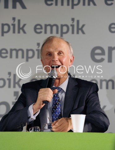  14.10.2014 WARSZAWA<br />GRZEGORZ KOLODKO W EMPIKU<br />N/Z GRZEGORZ KOLODKO<br /> 