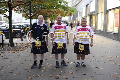  14.10.2014 WARSZAWA<br />KIBICE W WARSZAWIE PRZED MECZEM POLSKA - SZKOCJA<br />N/Z KIBICE SZKOCJI SZKOCI<br /> 