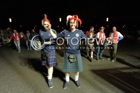  14.10.2014 WARSZAWA<br />KIBICE W WARSZAWIE PRZED MECZEM POLSKA - SZKOCJA<br />N/Z KIBICE SZKOCJI SZKOCI<br /> 
