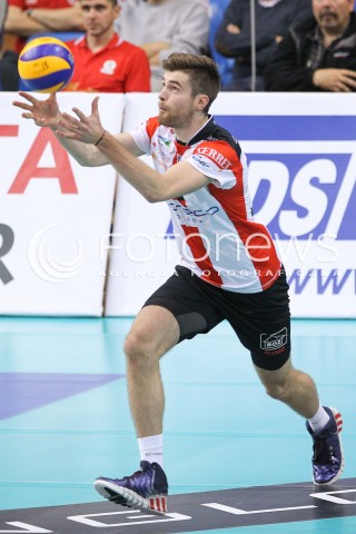  15.10.2014 RZESZOW<br />SIATKOWKA PLUSLIGA 2014/2015 MEN VOLLEYBALL POLAND POLISH PLUS LIGA LEAGUE SEASON 2014/2015<br />MECZ ASSECO RESOVIA - MKS BANIMEX BEDZIN<br />N/Z DAWID DRYJA SYLWETKA <br /> 
