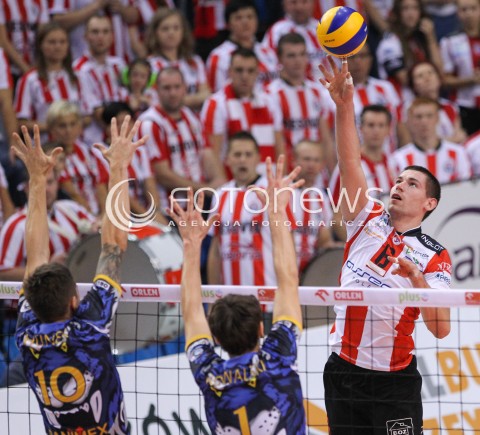  15.10.2014 RZESZOW<br />SIATKOWKA PLUSLIGA 2014/2015 MEN VOLLEYBALL POLAND POLISH PLUS LIGA LEAGUE SEASON 2014/2015<br />MECZ ASSECO RESOVIA - MKS BANIMEX BEDZIN<br />N/Z DAWID KONARSKI <br /> 