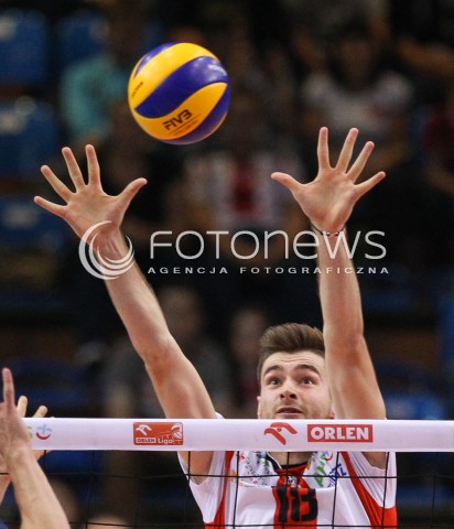  15.10.2014 RZESZOW<br />SIATKOWKA PLUSLIGA 2014/2015 MEN VOLLEYBALL POLAND POLISH PLUS LIGA LEAGUE SEASON 2014/2015<br />MECZ ASSECO RESOVIA - MKS BANIMEX BEDZIN<br />N/Z DAWID DRYJA SYLWETKA <br /> 