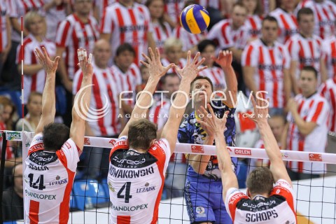  15.10.2014 RZESZOW<br />SIATKOWKA PLUSLIGA 2014/2015 MEN VOLLEYBALL POLAND POLISH PLUS LIGA LEAGUE SEASON 2014/2015<br />MECZ ASSECO RESOVIA - MKS BANIMEX BEDZIN<br />N/Z MIKOLAJ SARNECKI <br /> 