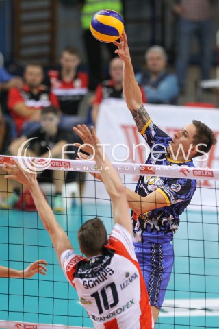  15.10.2014 RZESZOW<br />SIATKOWKA PLUSLIGA 2014/2015 MEN VOLLEYBALL POLAND POLISH PLUS LIGA LEAGUE SEASON 2014/2015<br />MECZ ASSECO RESOVIA - MKS BANIMEX BEDZIN<br />N/Z ADRIAN HUNEK <br /> 
