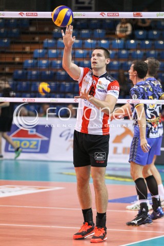  15.10.2014 RZESZOW<br />SIATKOWKA PLUSLIGA 2014/2015 MEN VOLLEYBALL POLAND POLISH PLUS LIGA LEAGUE SEASON 2014/2015<br />MECZ ASSECO RESOVIA - MKS BANIMEX BEDZIN<br />N/Z DAWID KONARSKI SYLWETKA <br /> 
