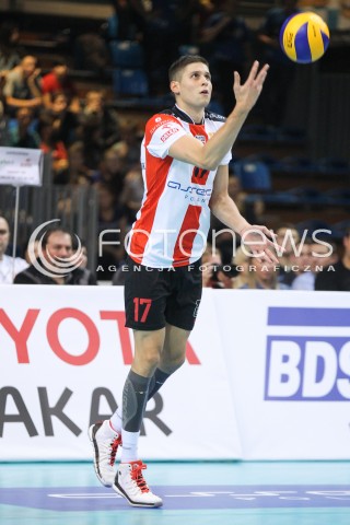  15.10.2014 RZESZOW<br />SIATKOWKA PLUSLIGA 2014/2015 MEN VOLLEYBALL POLAND POLISH PLUS LIGA LEAGUE SEASON 2014/2015<br />MECZ ASSECO RESOVIA - MKS BANIMEX BEDZIN<br />N/Z NIKOLAY PENCZEV SYLWETKA <br /> 