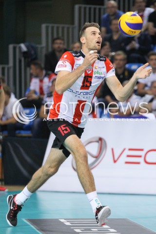  15.10.2014 RZESZOW<br />SIATKOWKA PLUSLIGA 2014/2015 MEN VOLLEYBALL POLAND POLISH PLUS LIGA LEAGUE SEASON 2014/2015<br />MECZ ASSECO RESOVIA - MKS BANIMEX BEDZIN<br />N/Z RUSSELL HOLMES SYLWETKA <br /> 