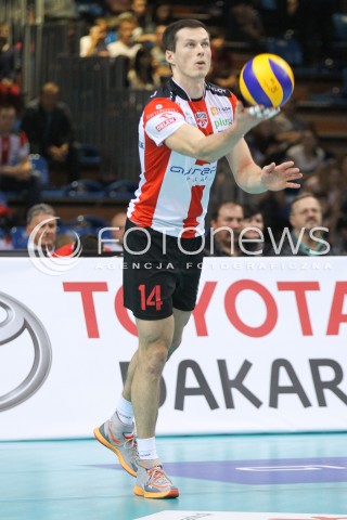 15.10.2014 RZESZOW<br />SIATKOWKA PLUSLIGA 2014/2015 MEN VOLLEYBALL POLAND POLISH PLUS LIGA LEAGUE SEASON 2014/2015<br />MECZ ASSECO RESOVIA - MKS BANIMEX BEDZIN<br />N/Z RAFAL BUSZEK SYLWETKA <br /> 