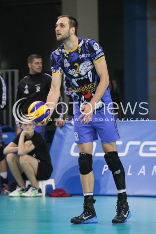  15.10.2014 RZESZOW<br />SIATKOWKA PLUSLIGA 2014/2015 MEN VOLLEYBALL POLAND POLISH PLUS LIGA LEAGUE SEASON 2014/2015<br />MECZ ASSECO RESOVIA - MKS BANIMEX BEDZIN<br />N/Z MILOSZ HEBDA SYLWETKA <br /> 