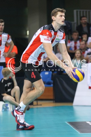  15.10.2014 RZESZOW<br />SIATKOWKA PLUSLIGA 2014/2015 MEN VOLLEYBALL POLAND POLISH PLUS LIGA LEAGUE SEASON 2014/2015<br />MECZ ASSECO RESOVIA - MKS BANIMEX BEDZIN<br />N/Z PIOTR NOWAKOWSKI SYLWETKA <br /> 