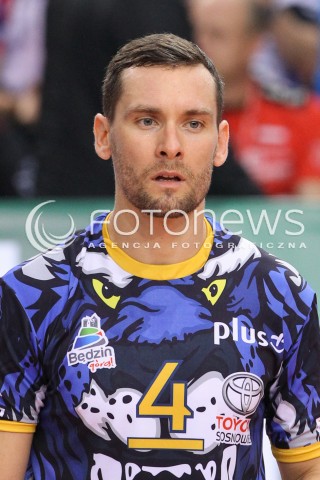  15.10.2014 RZESZOW<br />SIATKOWKA PLUSLIGA 2014/2015 MEN VOLLEYBALL POLAND POLISH PLUS LIGA LEAGUE SEASON 2014/2015<br />MECZ ASSECO RESOVIA - MKS BANIMEX BEDZIN<br />N/Z MACIEJ PAWLINSKI SYLWETKA GLOWKA PORTRET<br /> 