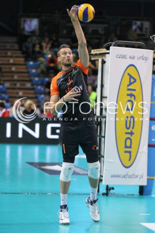  18.10.2014 RZESZOW<br />SIATKOWKA PLUSLIGA 2014/2015 MEN VOLLEYBALL POLAND POLISH PLUS LIGA LEAGUE SEASON 2014/2015<br />MECZ ASSECO RESOVIA - JASTRZEBSKI WEGIEL<br />N/Z MICHAL LASKO SYLWETKA <br /> 