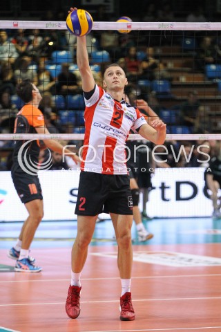  18.10.2014 RZESZOW<br />SIATKOWKA PLUSLIGA 2014/2015 MEN VOLLEYBALL POLAND POLISH PLUS LIGA LEAGUE SEASON 2014/2015<br />MECZ ASSECO RESOVIA - JASTRZEBSKI WEGIEL<br />N/Z PAUL LOTMAN SYLWETKA <br /> 