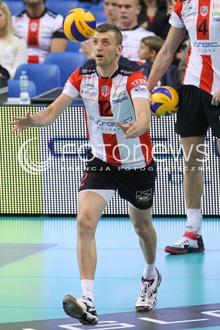  18.10.2014 RZESZOW<br />SIATKOWKA PLUSLIGA 2014/2015 MEN VOLLEYBALL POLAND POLISH PLUS LIGA LEAGUE SEASON 2014/2015<br />MECZ ASSECO RESOVIA - JASTRZEBSKI WEGIEL<br />N/Z LUKASZ PERLOWSKI SYLWETKA <br /> 