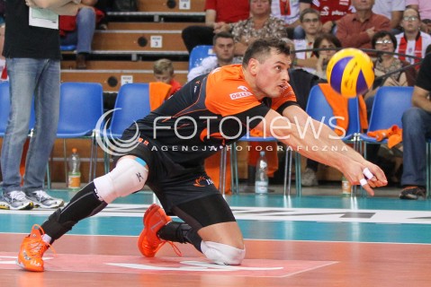  18.10.2014 RZESZOW<br />SIATKOWKA PLUSLIGA 2014/2015 MEN VOLLEYBALL POLAND POLISH PLUS LIGA LEAGUE SEASON 2014/2015<br />MECZ ASSECO RESOVIA - JASTRZEBSKI WEGIEL<br />N/Z ZBIGNIEW BARTMAN SYLWETKA <br /> 