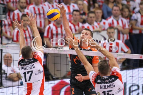  18.10.2014 RZESZOW<br />SIATKOWKA PLUSLIGA 2014/2015 MEN VOLLEYBALL POLAND POLISH PLUS LIGA LEAGUE SEASON 2014/2015<br />MECZ ASSECO RESOVIA - JASTRZEBSKI WEGIEL<br />N/Z KRZYSZTOF GIERCZYNSKI <br /> 