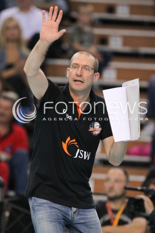  18.10.2014 RZESZOW<br />SIATKOWKA PLUSLIGA 2014/2015 MEN VOLLEYBALL POLAND POLISH PLUS LIGA LEAGUE SEASON 2014/2015<br />MECZ ASSECO RESOVIA - JASTRZEBSKI WEGIEL<br />N/Z ROBERTO PIAZZA - TRENER ( HEAD COACH ) SYLWETKA <br /> 