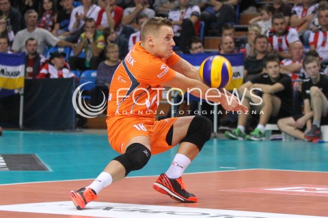  18.10.2014 RZESZOW<br />SIATKOWKA PLUSLIGA 2014/2015 MEN VOLLEYBALL POLAND POLISH PLUS LIGA LEAGUE SEASON 2014/2015<br />MECZ ASSECO RESOVIA - JASTRZEBSKI WEGIEL<br />N/Z DAMIAN WOJTASZEK SYLWETKA <br /> 