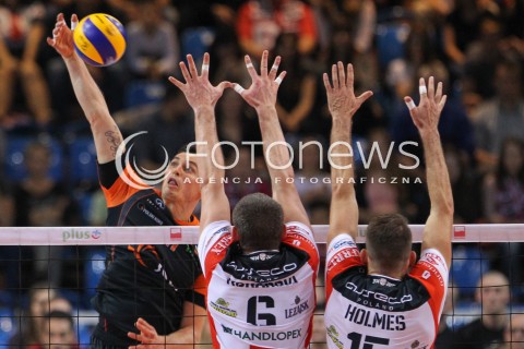  18.10.2014 RZESZOW<br />SIATKOWKA PLUSLIGA 2014/2015 MEN VOLLEYBALL POLAND POLISH PLUS LIGA LEAGUE SEASON 2014/2015<br />MECZ ASSECO RESOVIA - JASTRZEBSKI WEGIEL<br />N/Z ZBIGNIEW BARTMAN <br /> 