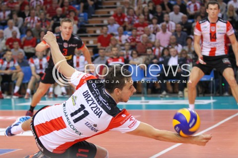  18.10.2014 RZESZOW<br />SIATKOWKA PLUSLIGA 2014/2015 MEN VOLLEYBALL POLAND POLISH PLUS LIGA LEAGUE SEASON 2014/2015<br />MECZ ASSECO RESOVIA - JASTRZEBSKI WEGIEL<br />N/Z FABIAN DRZYZGA SYLWETKA <br /> 